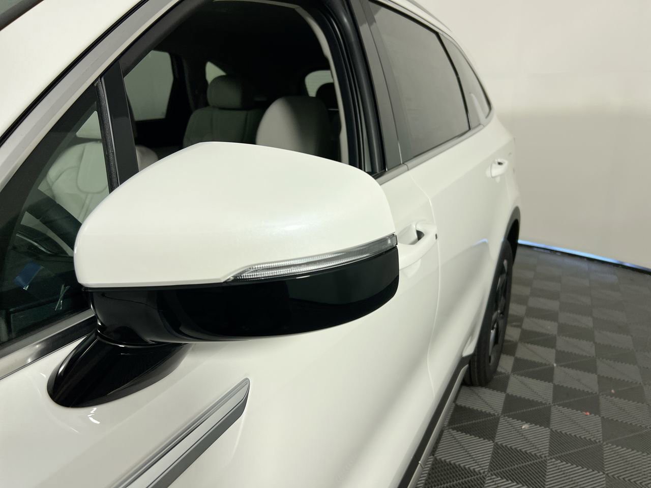 2026 Kia Sorento Hybrid - Photo 12