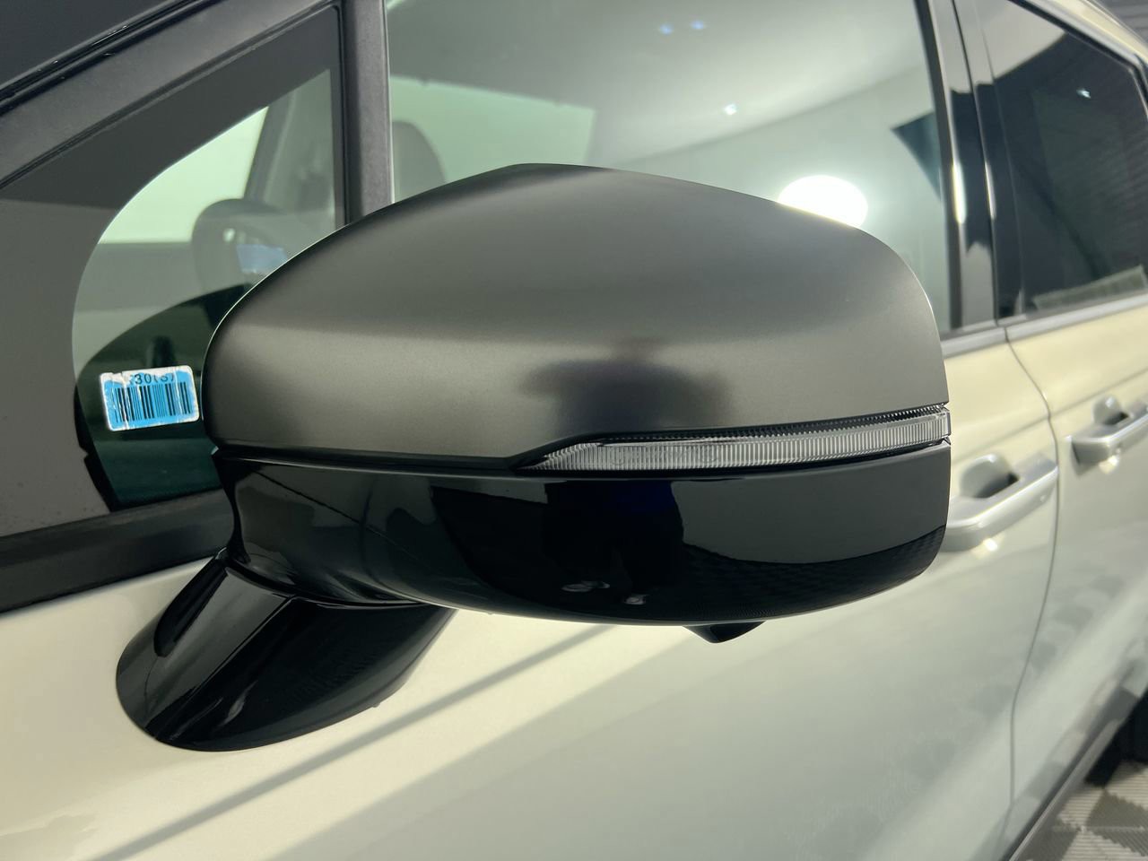 2026 Kia Carnival Hybrid - Photo 12