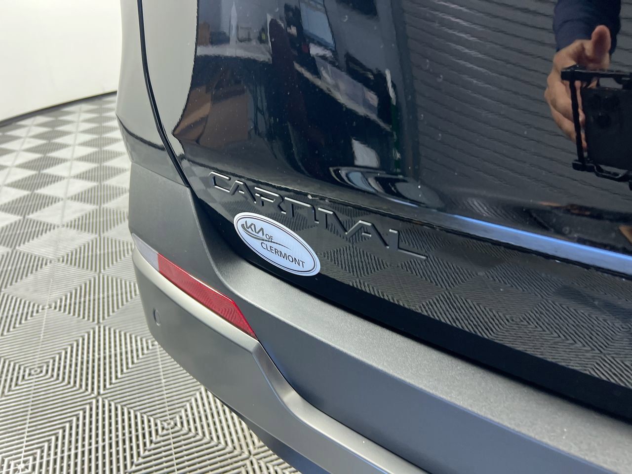 2026 Kia Carnival Hybrid - Photo 9