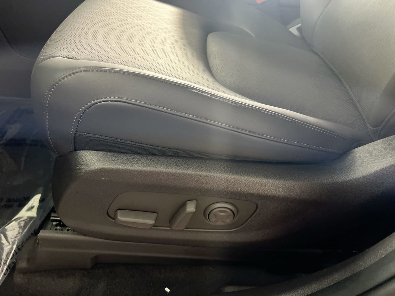 2026 Kia Carnival Hybrid - Photo 14