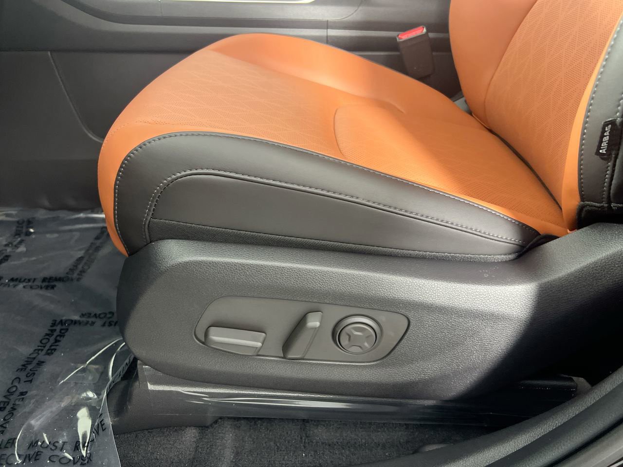 2026 Kia Carnival Hybrid - Photo 14