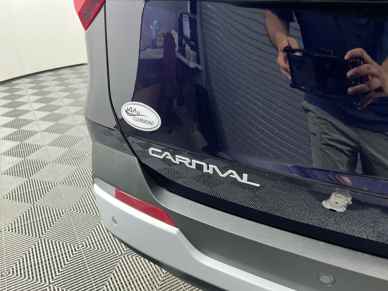 2026 Kia Carnival Hybrid - Photo 8
