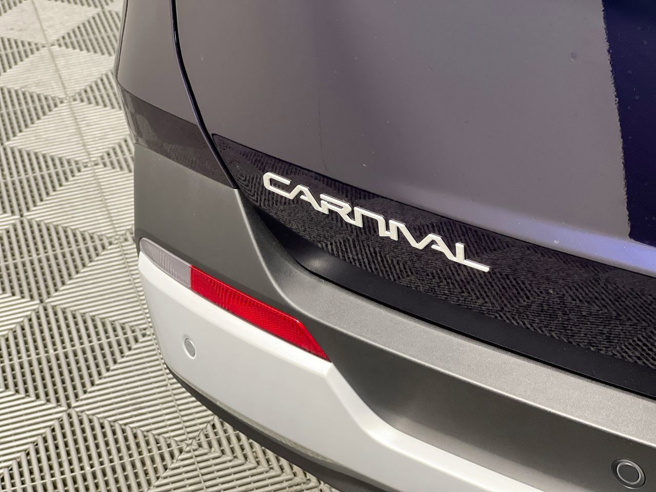 2026 Kia Carnival - Photo 9
