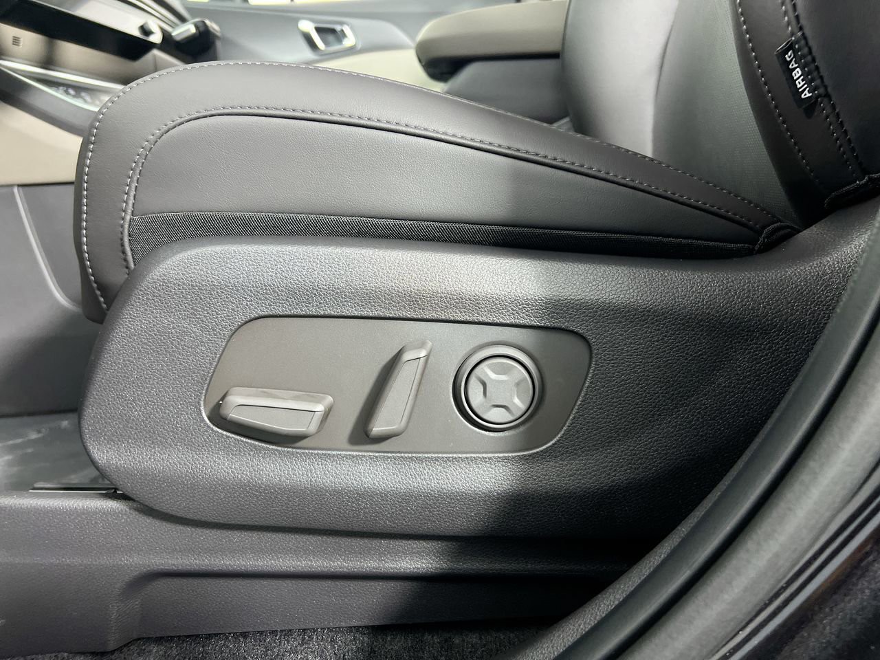 2026 Kia Carnival - Photo 14