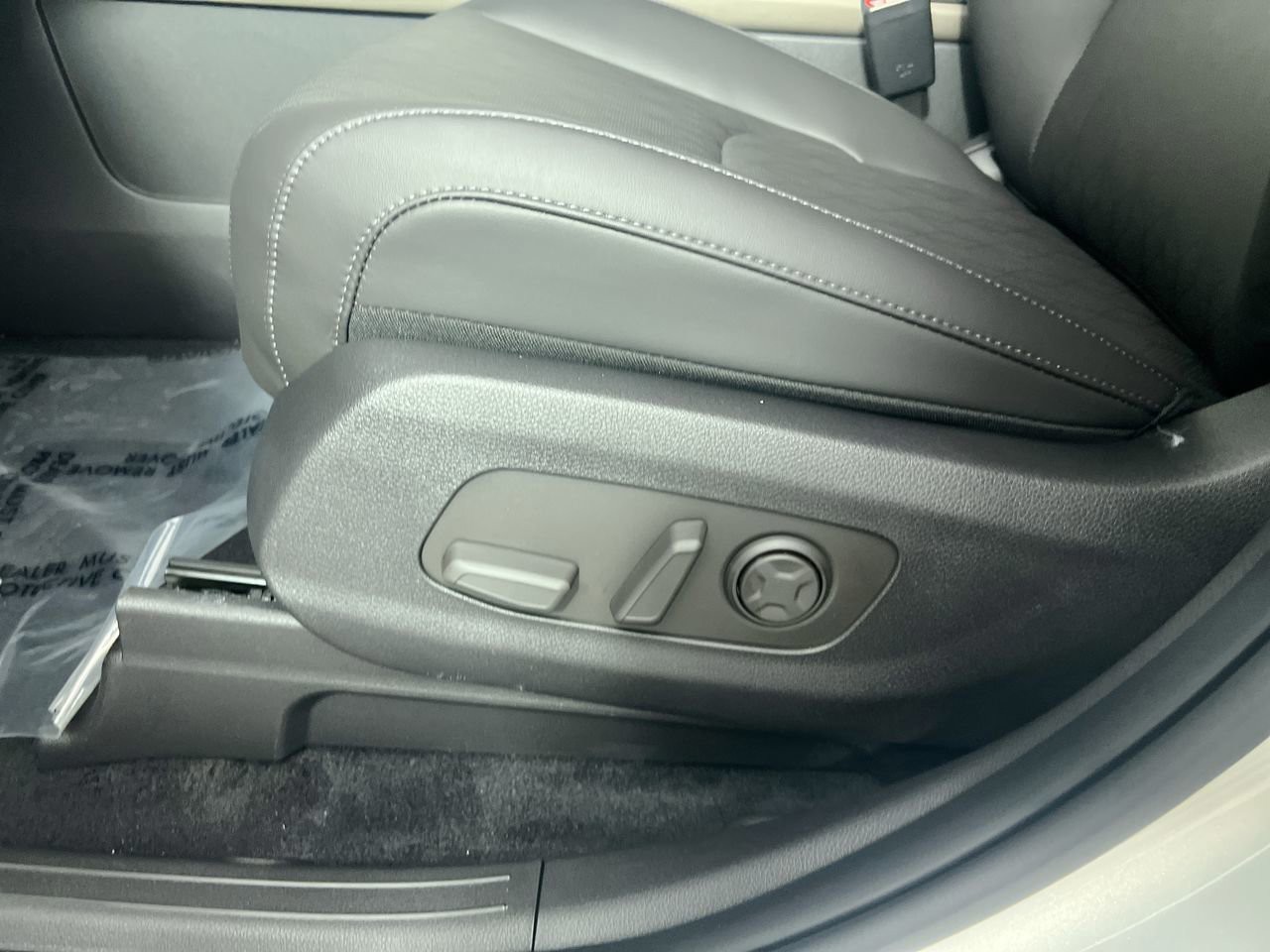 2026 Kia Carnival - Photo 14