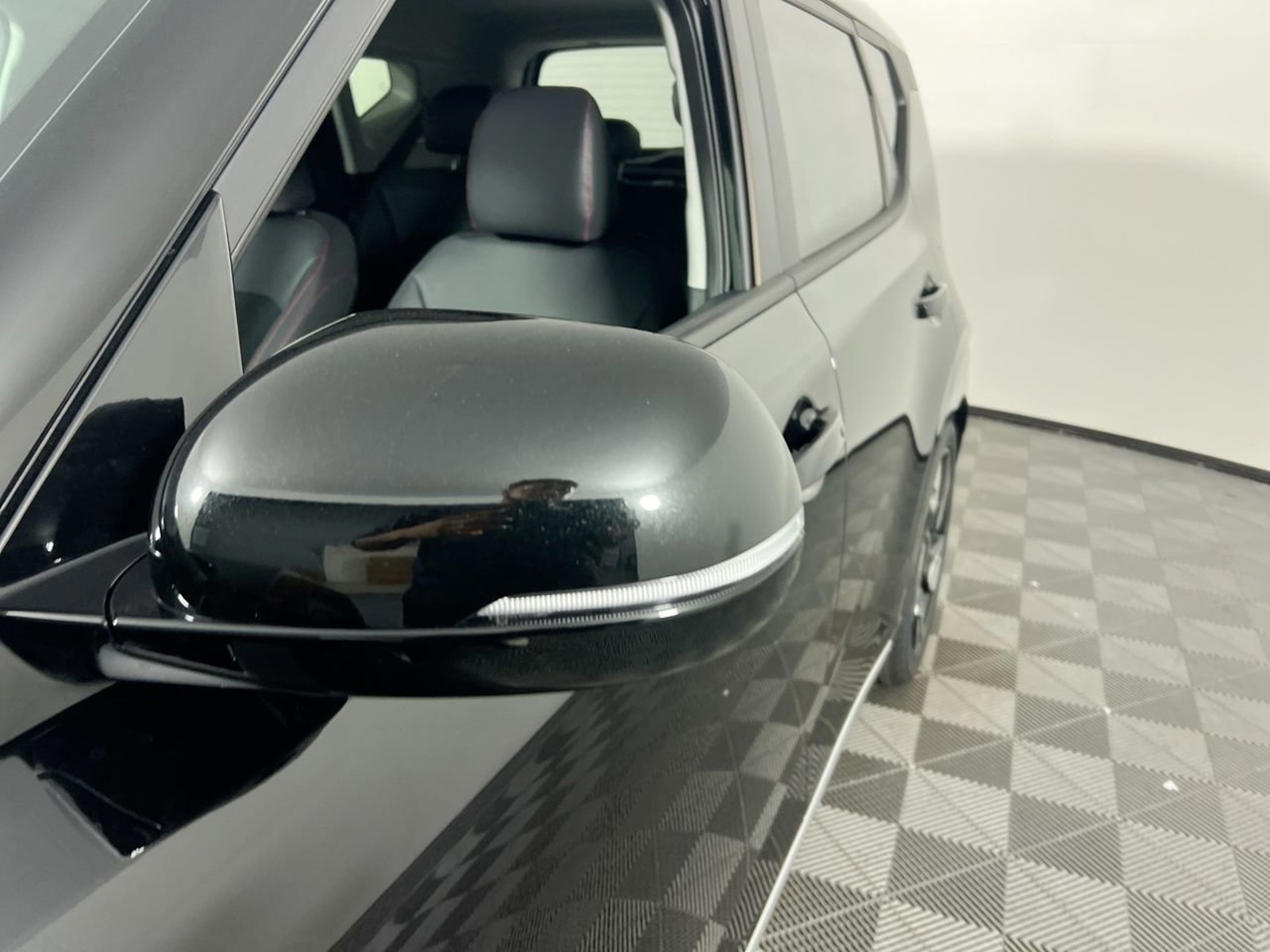 2025 Kia Soul - Photo 12