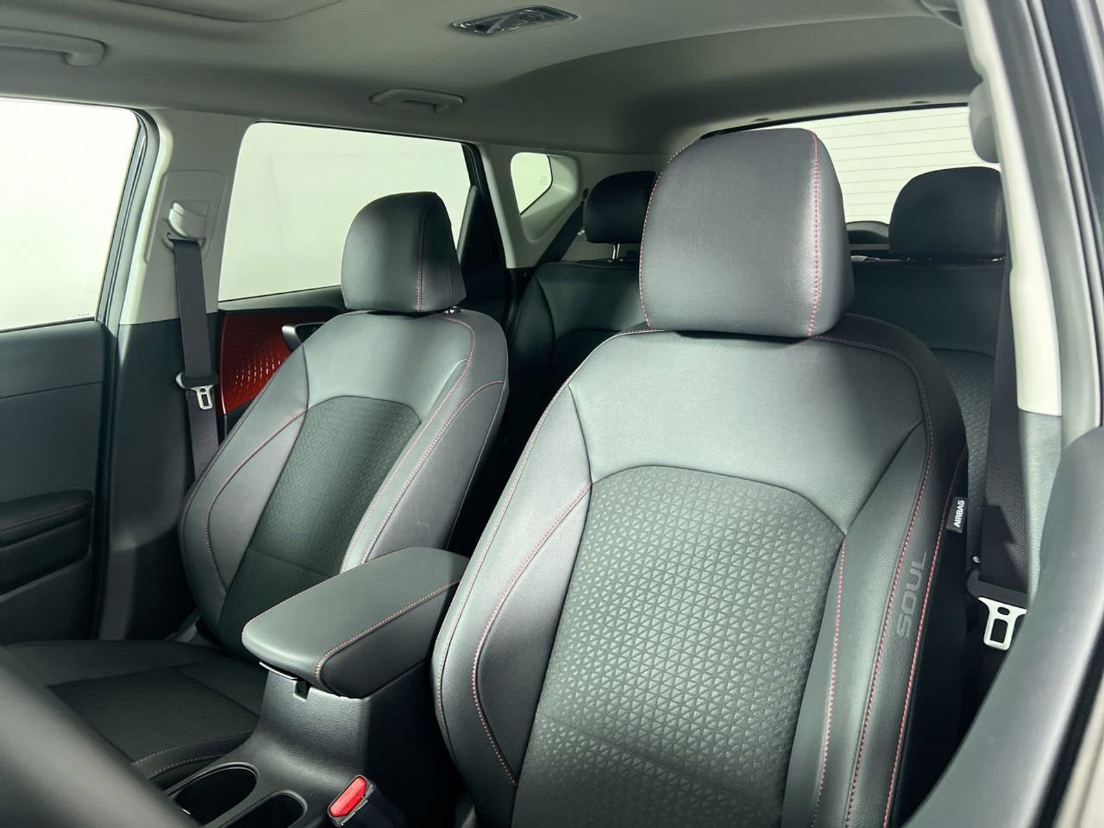 2025 Kia Soul - Photo 14