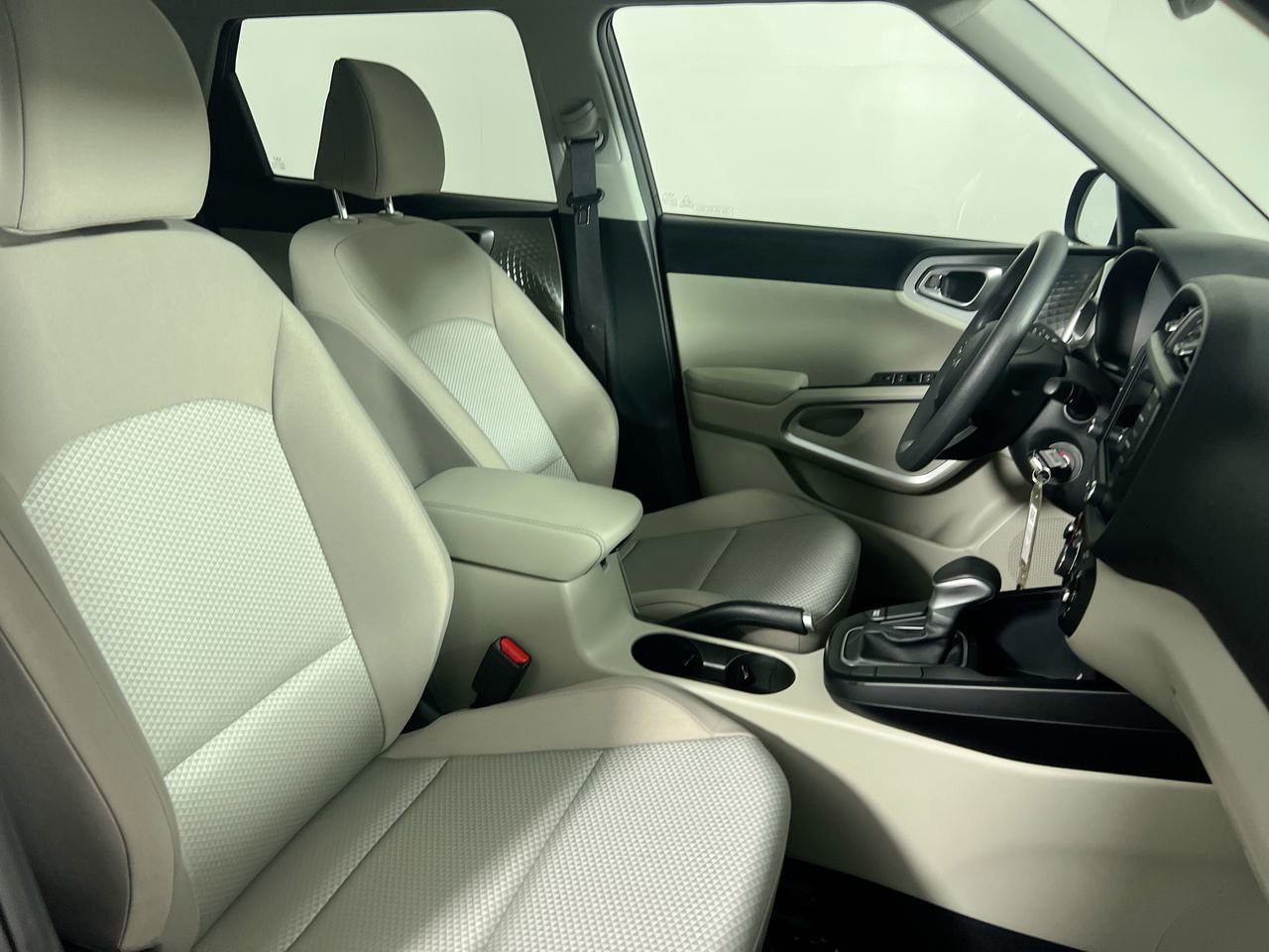2025 Kia Soul - Photo 28