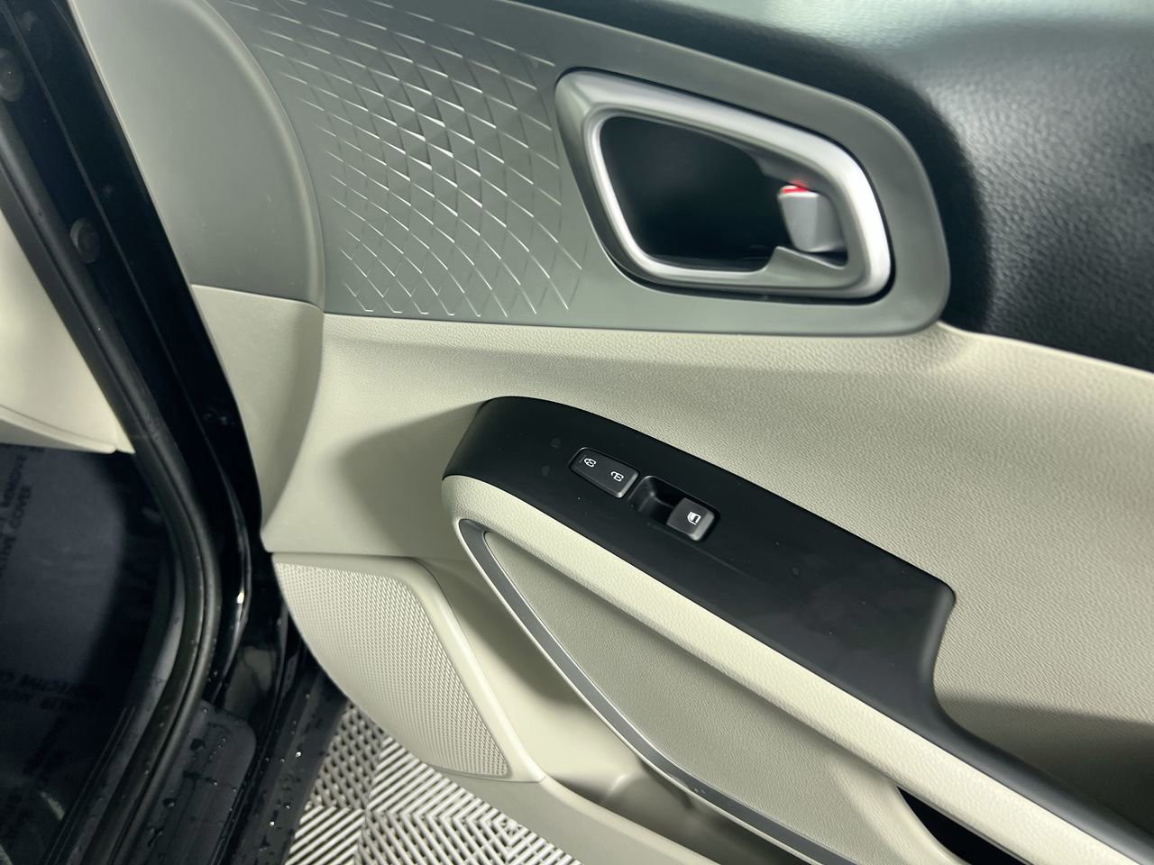 2025 Kia Soul - Photo 29