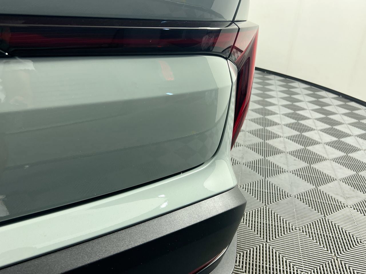 2025 Kia K4 - Photo 9