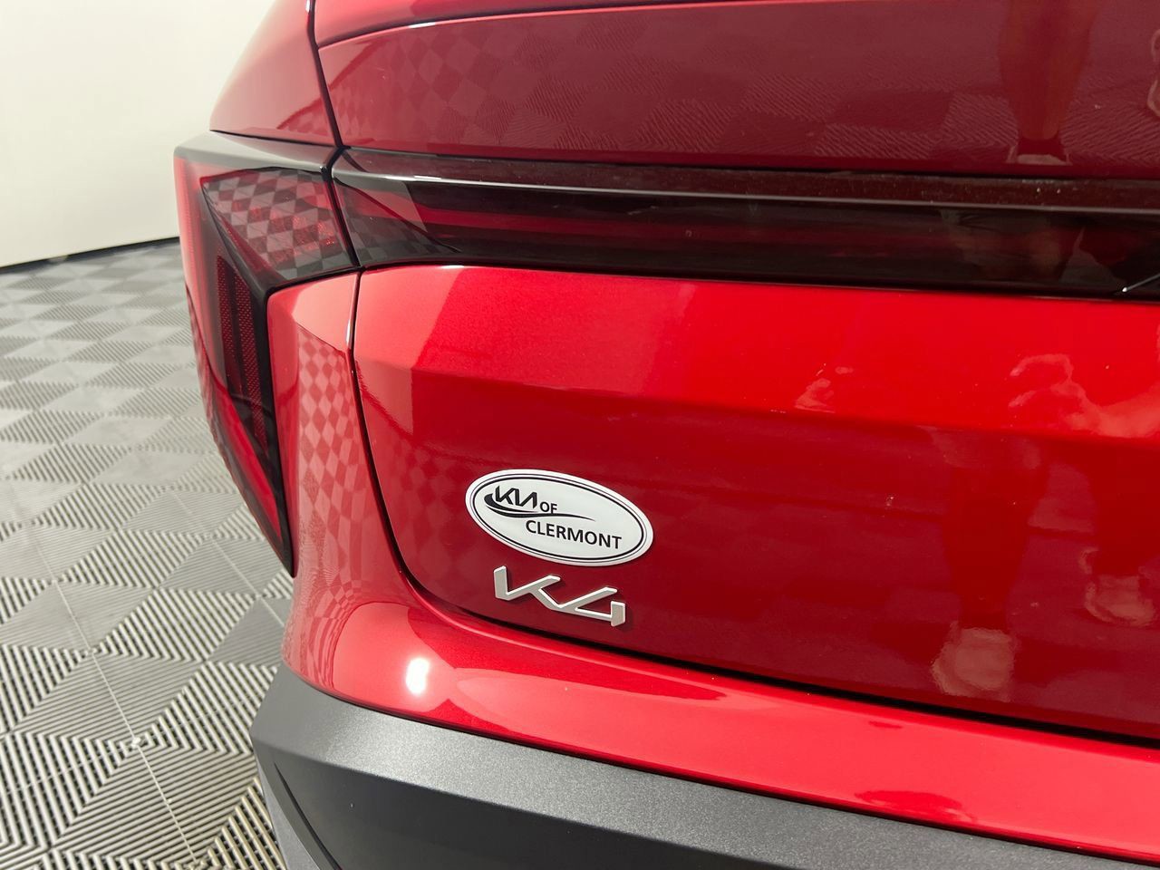 2025 Kia K4 - Photo 9