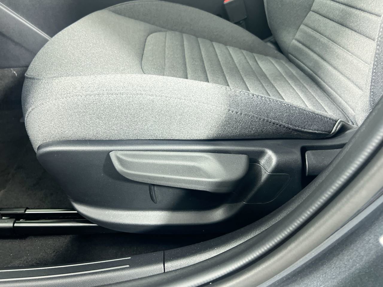 2025 Kia K4 - Photo 13