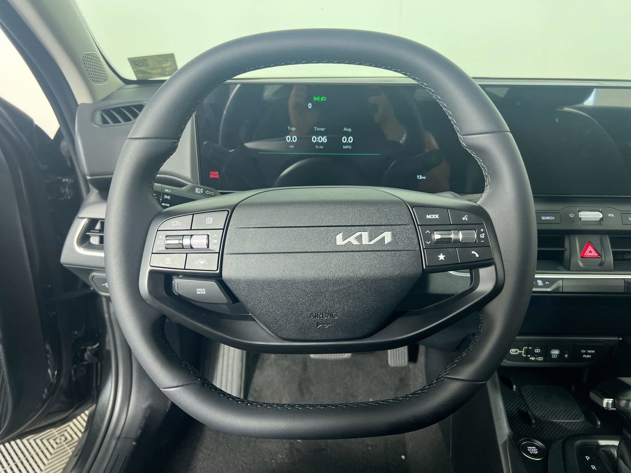 2025 Kia K4 - Photo 15