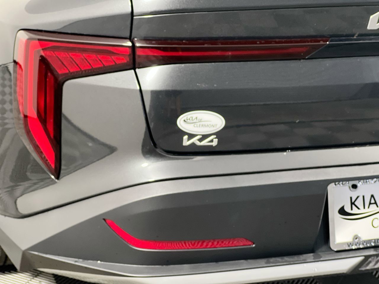 2025 Kia K4 - Photo 9