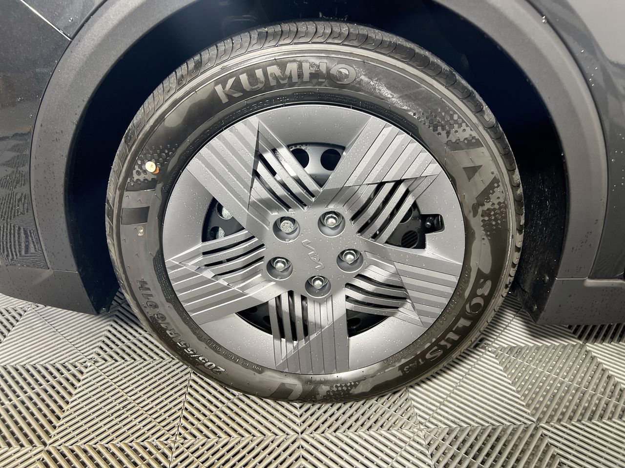 2025 Kia K4 - Photo 13