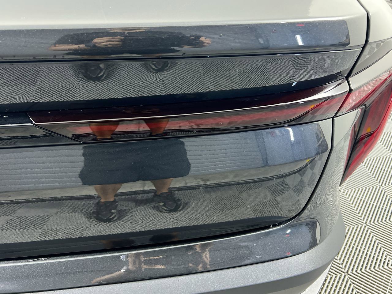 2025 Kia K4 - Photo 10