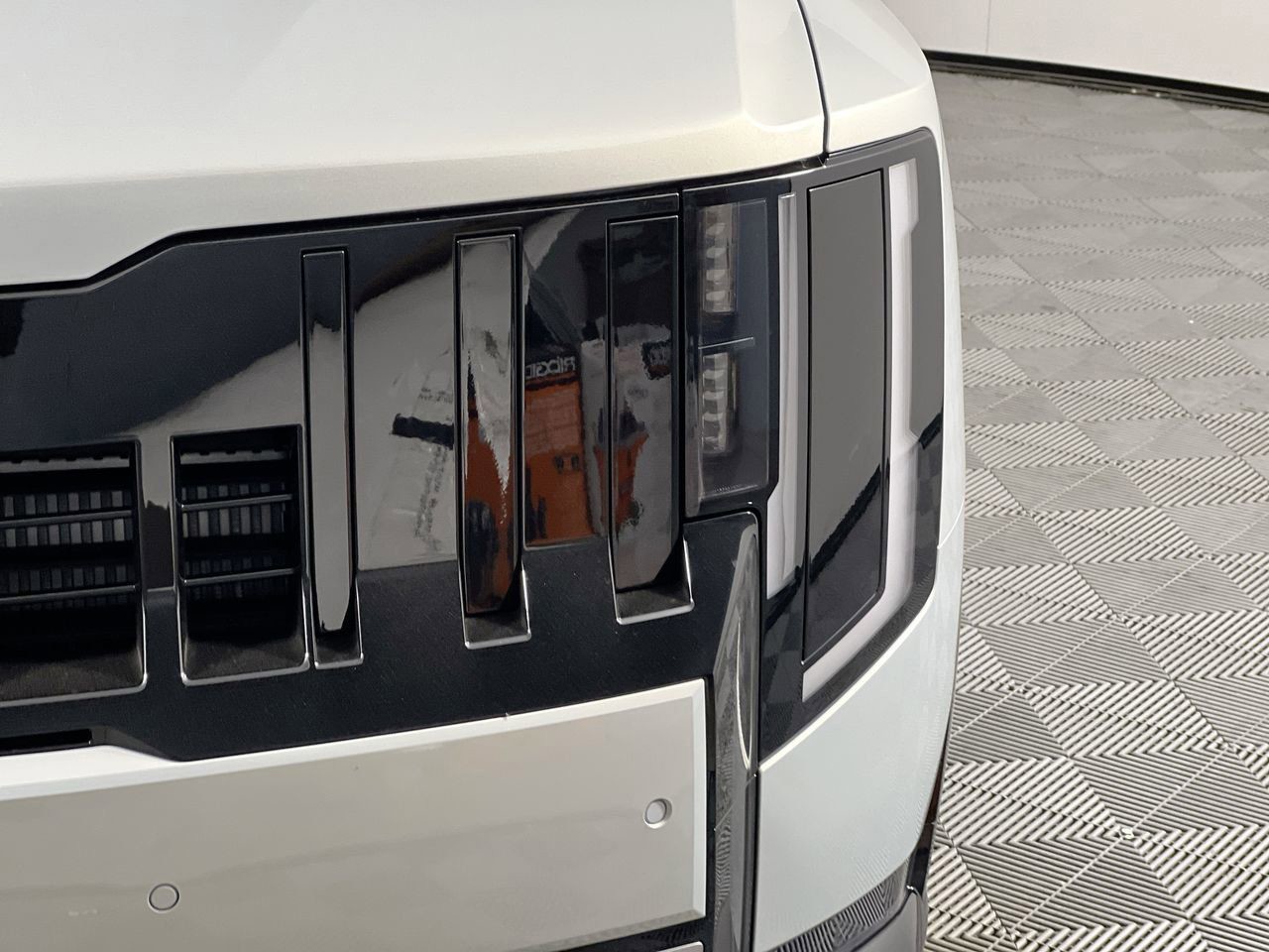 2027 Kia Telluride - Photo 9