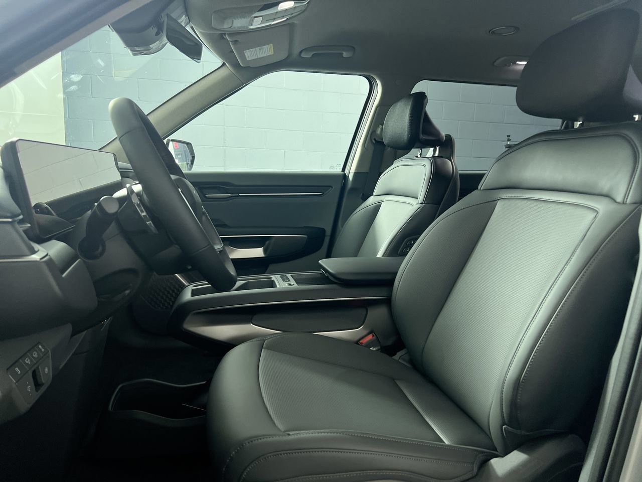 2026 Kia EV9 - Photo 14