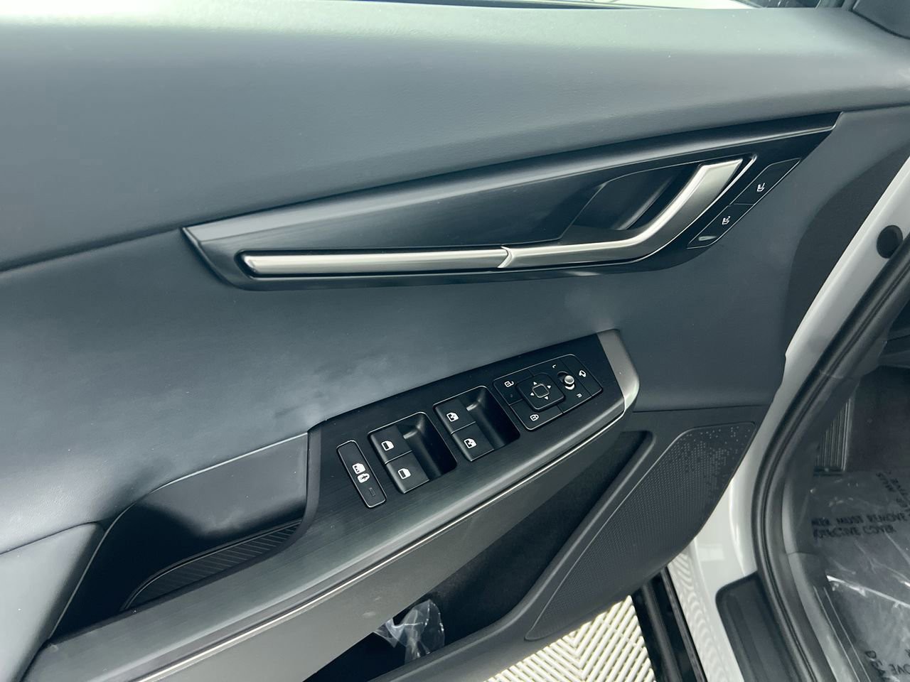 2025 Kia EV6 - Photo 14