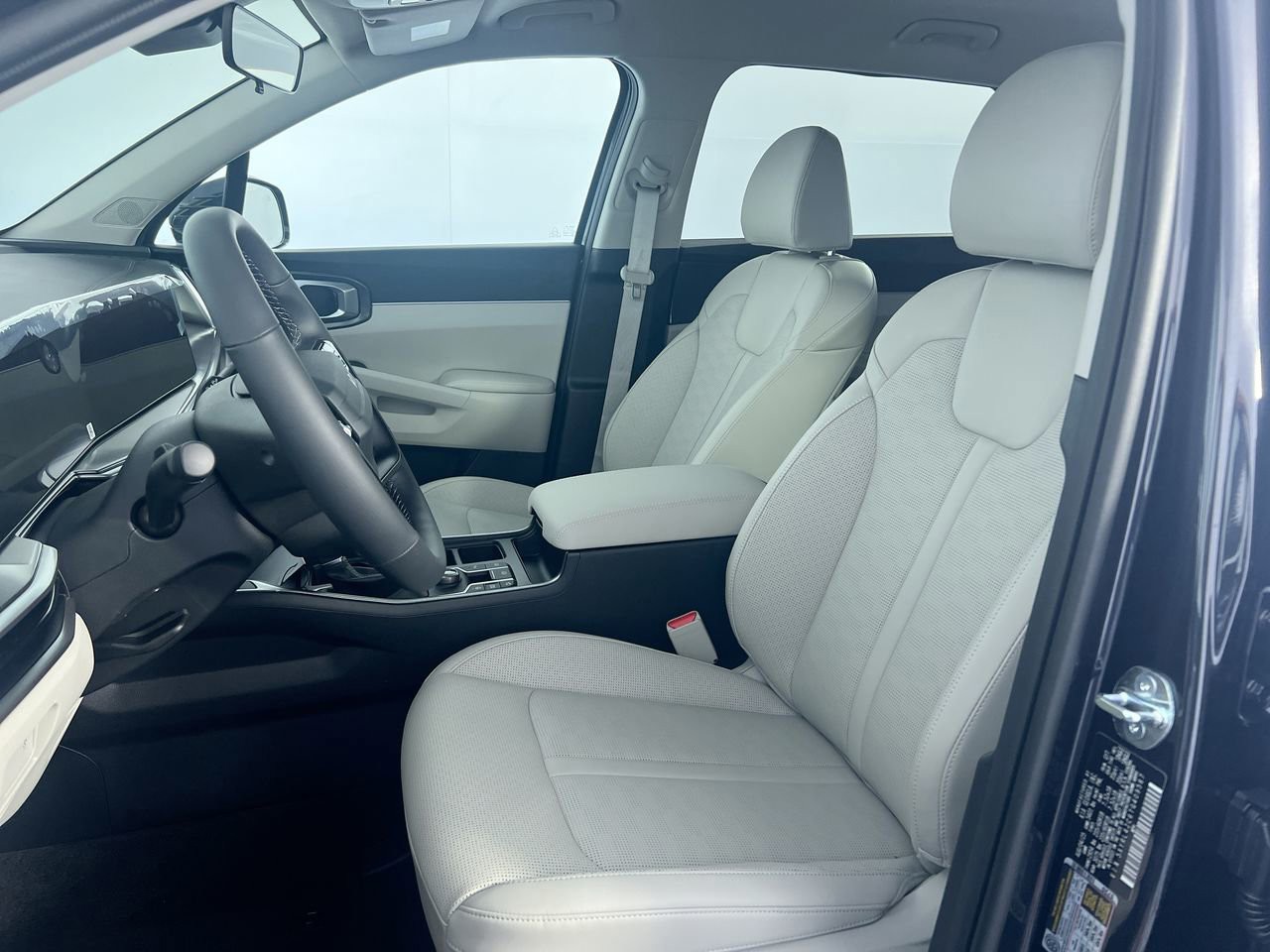 2026 Kia Sorento - Photo 13