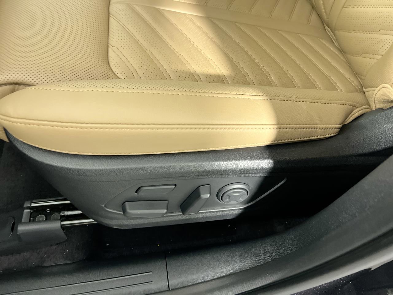 2026 Kia Sorento - Photo 13