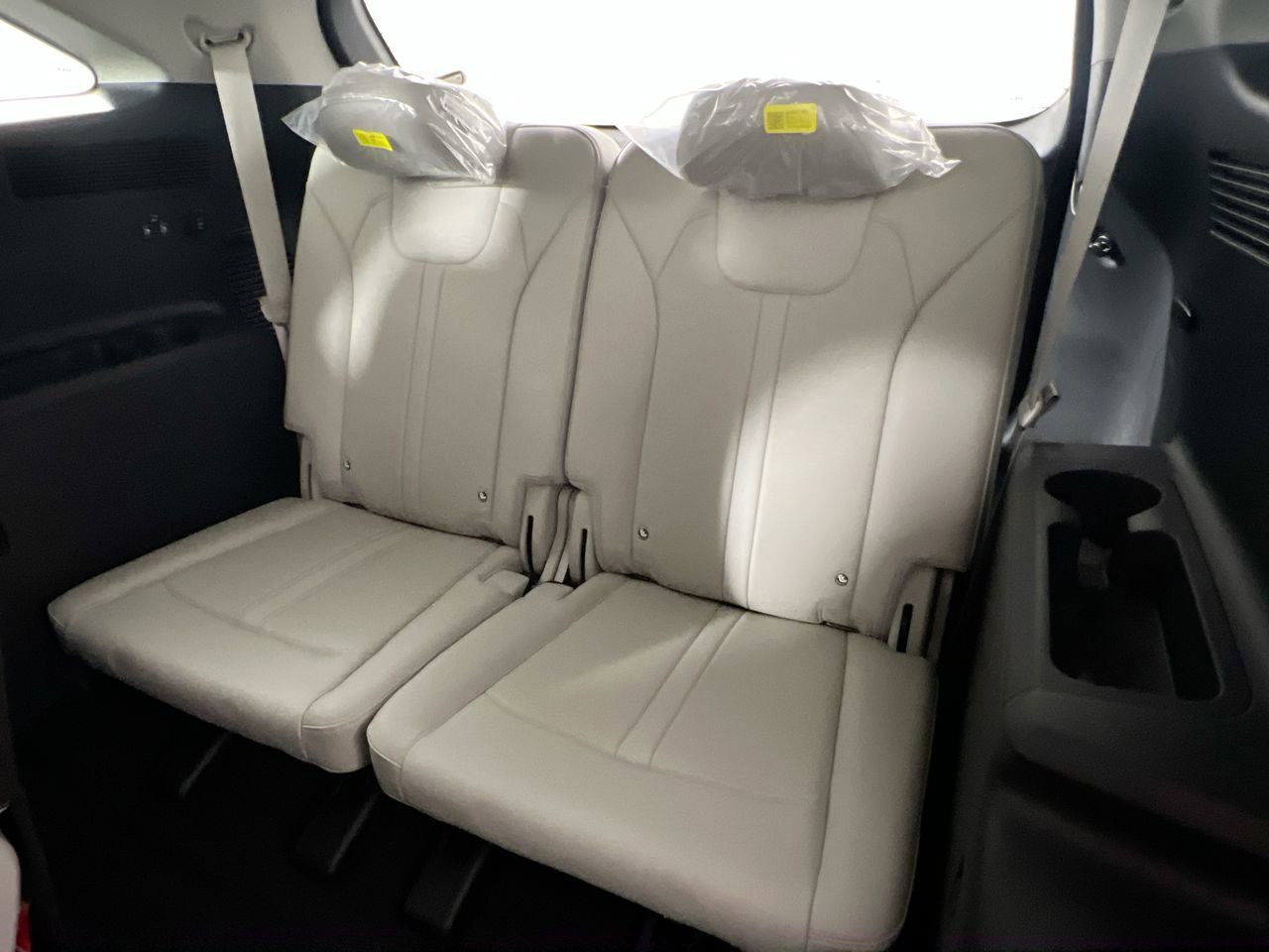 2026 Kia Sorento - Photo 31