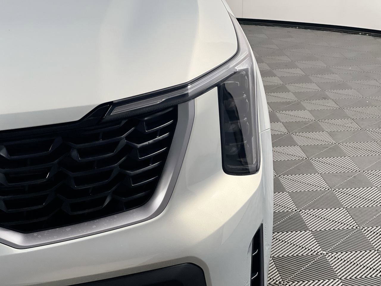 2026 Kia Sorento - Photo 10