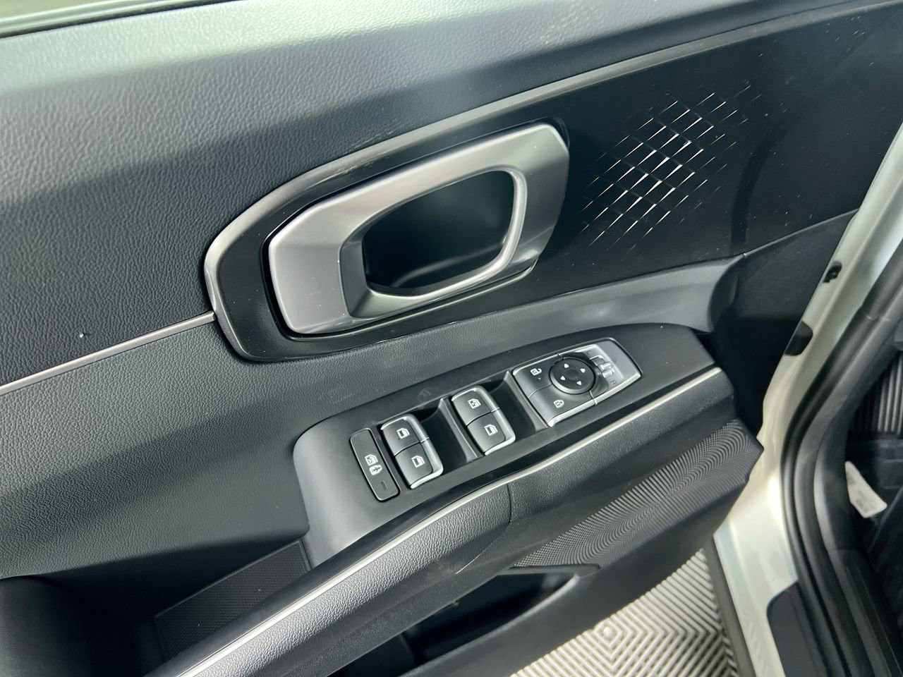 2026 Kia Sorento - Photo 15