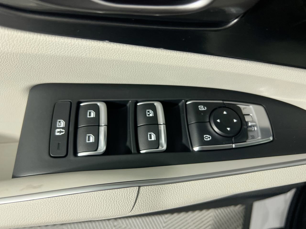 2026 Kia Sorento - Photo 14