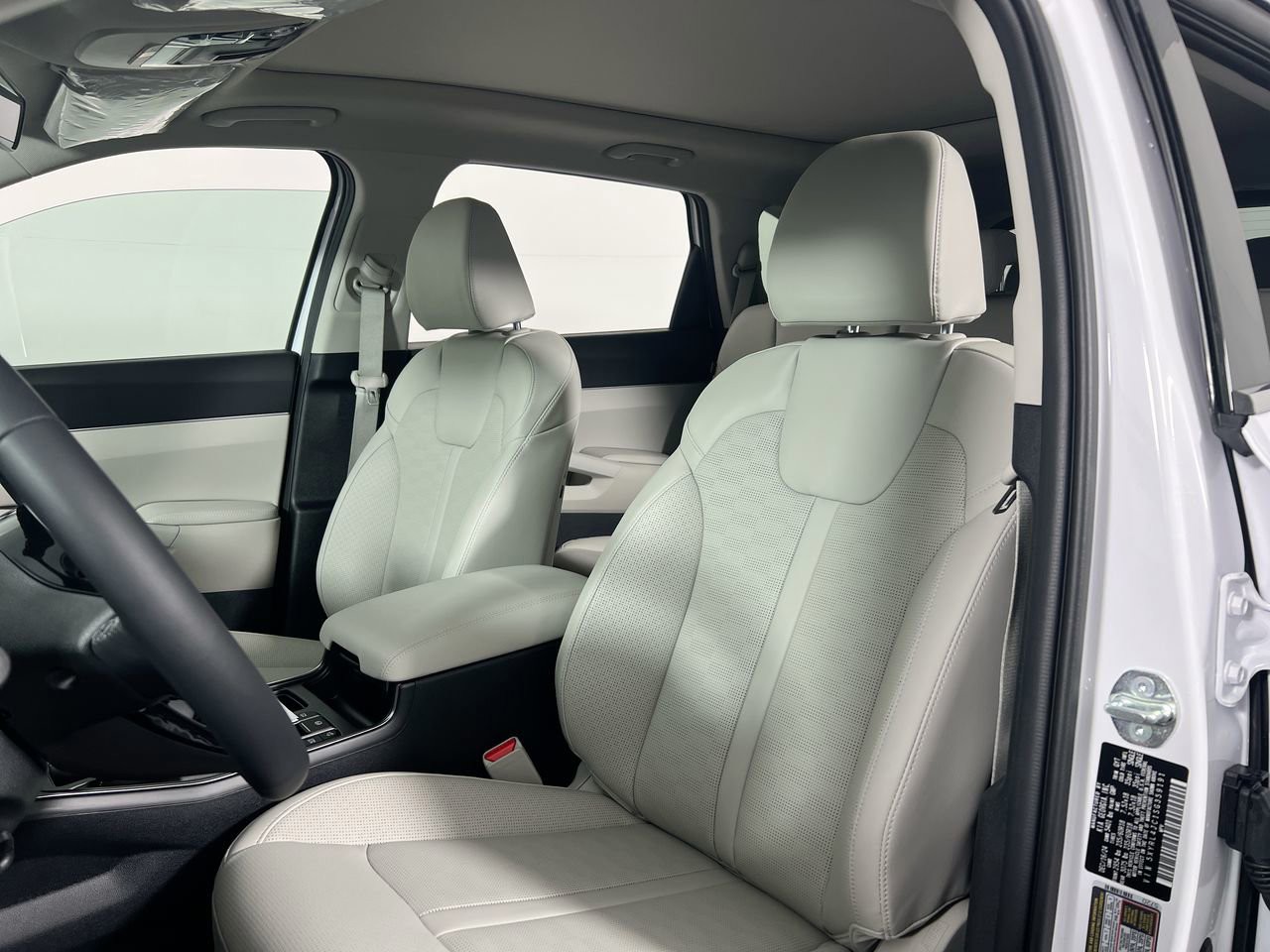 2026 Kia Sorento - Photo 13