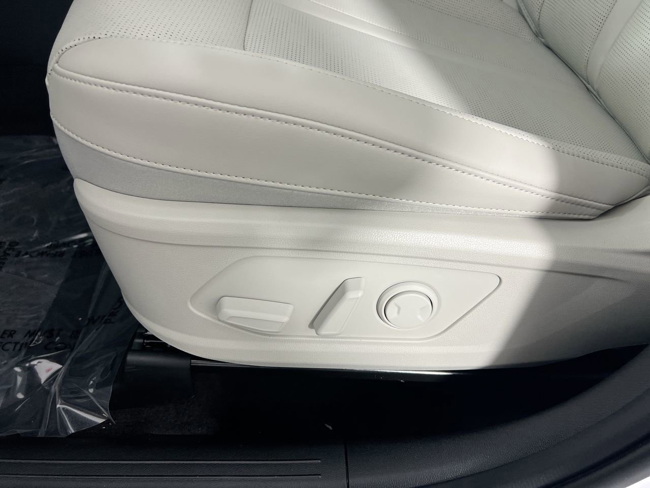 2026 Kia Sorento - Photo 14