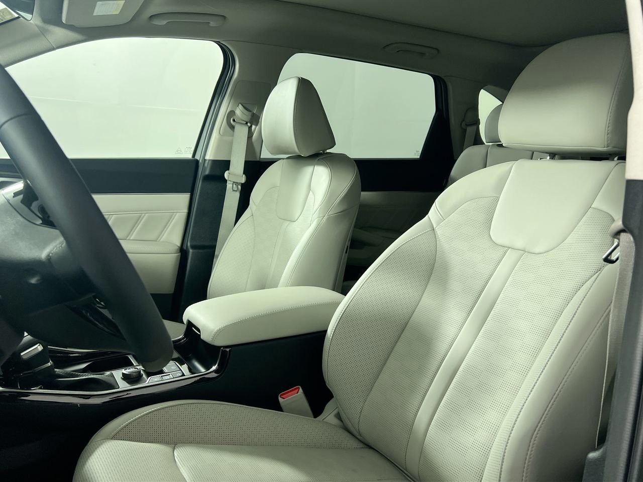 2026 Kia Sorento - Photo 14