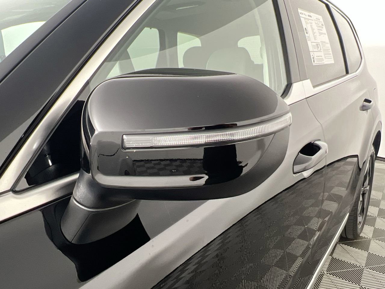 2025 Kia Telluride - Photo 12