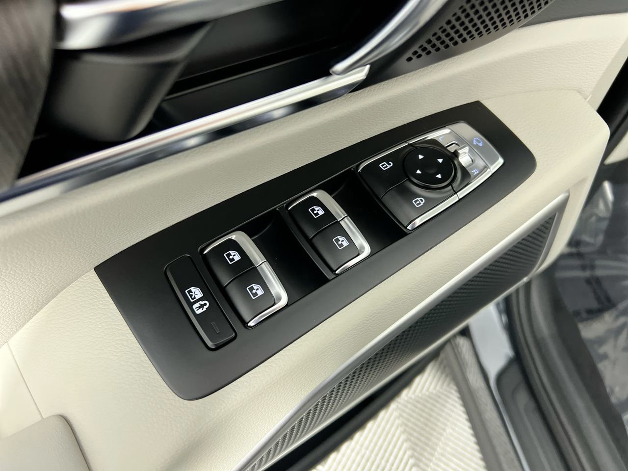 2025 Kia Telluride - Photo 13
