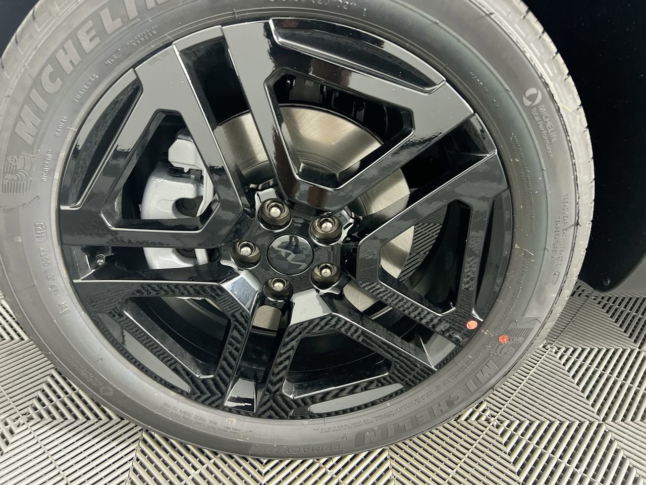 2025 Kia Telluride - Photo 13