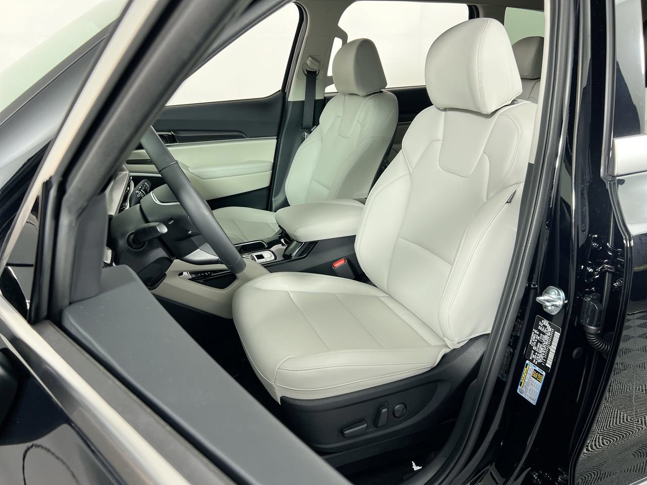 2025 Kia Telluride - Photo 12
