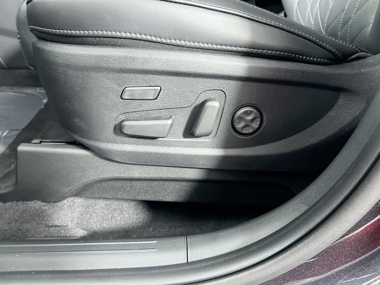 2025 Kia Telluride - Photo 14