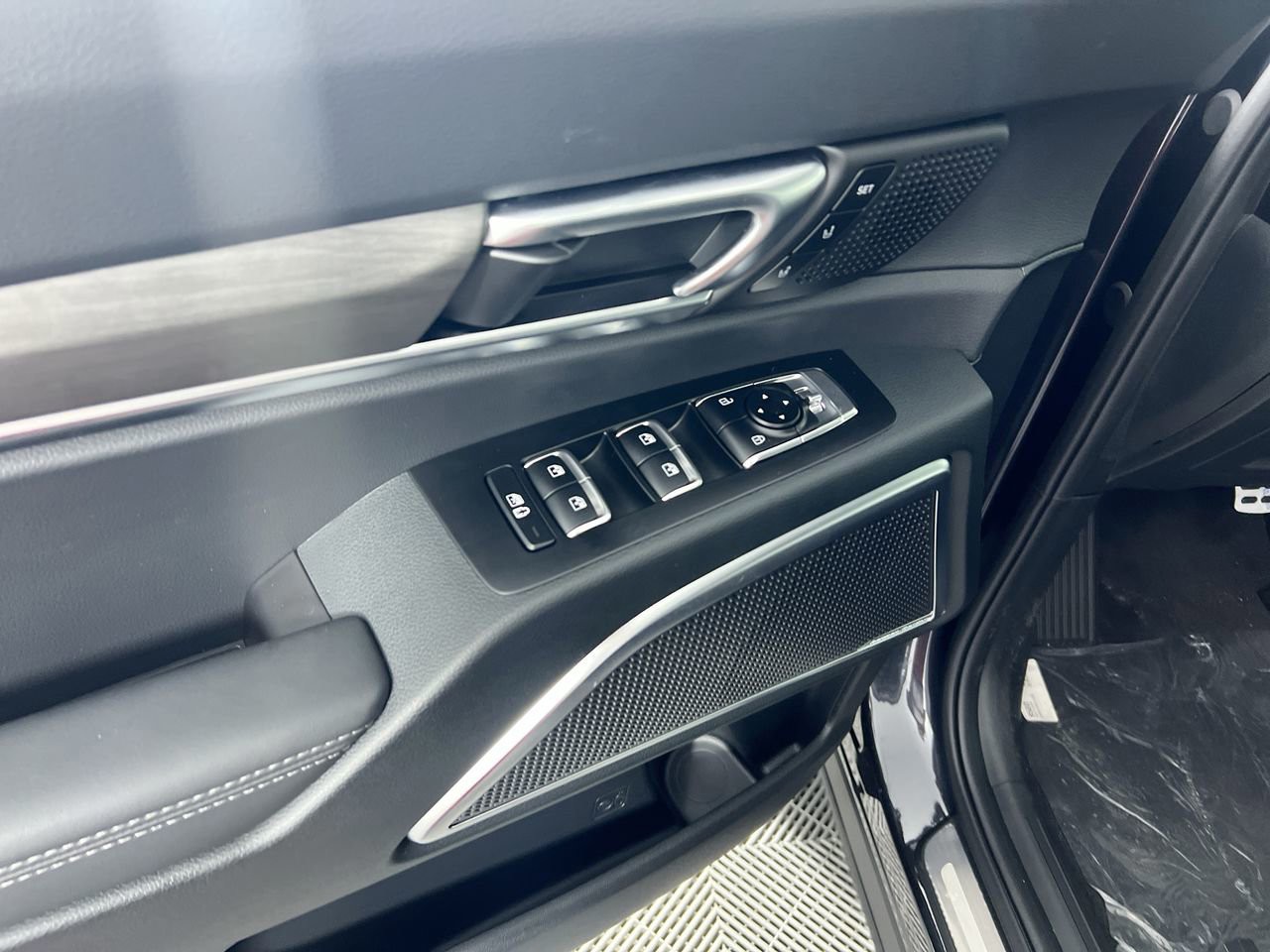2025 Kia Telluride - Photo 15