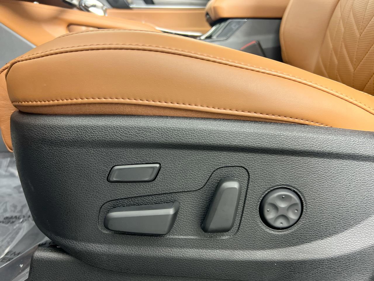 2025 Kia Telluride - Photo 14