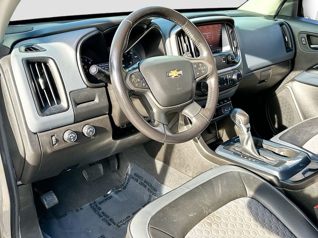 2022 Chevrolet Colorado - Photo 9
