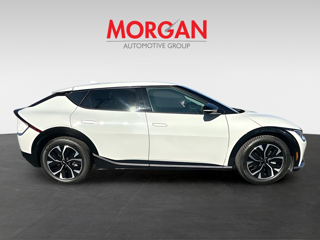 2022 Kia EV6 - Photo 8