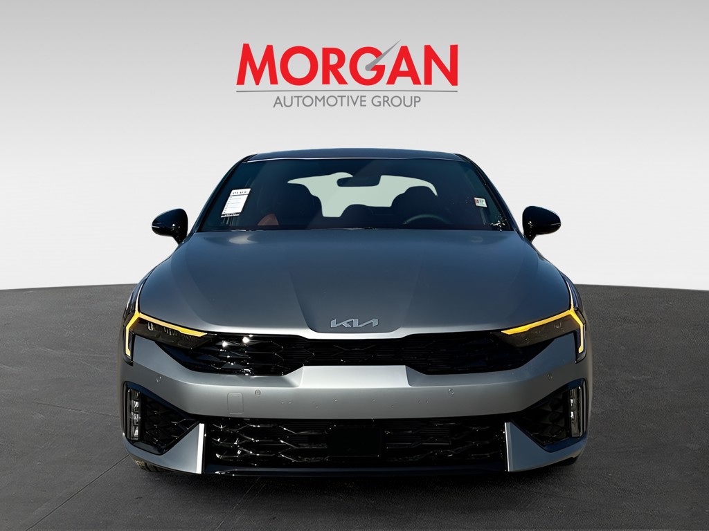 2026 Kia K5 - Photo 2