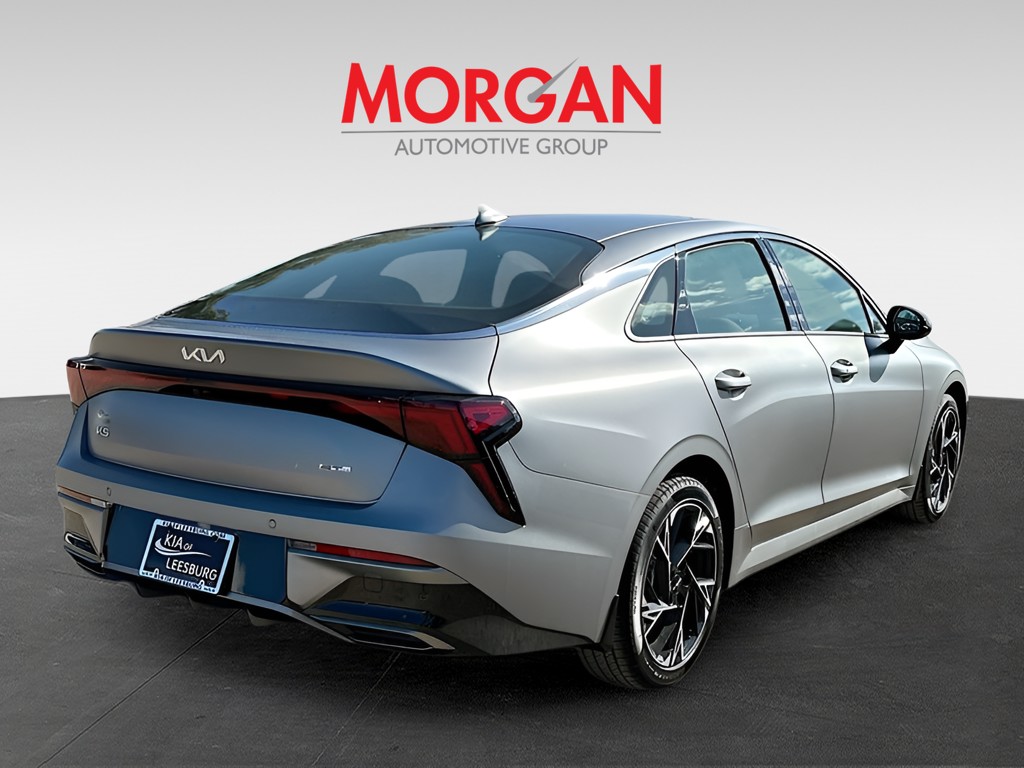 2026 Kia K5 - Photo 6