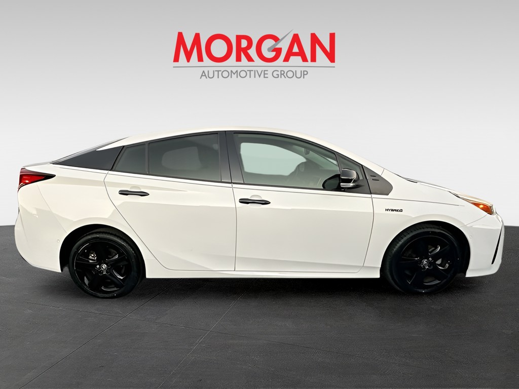 2022 Toyota Prius - Photo 8