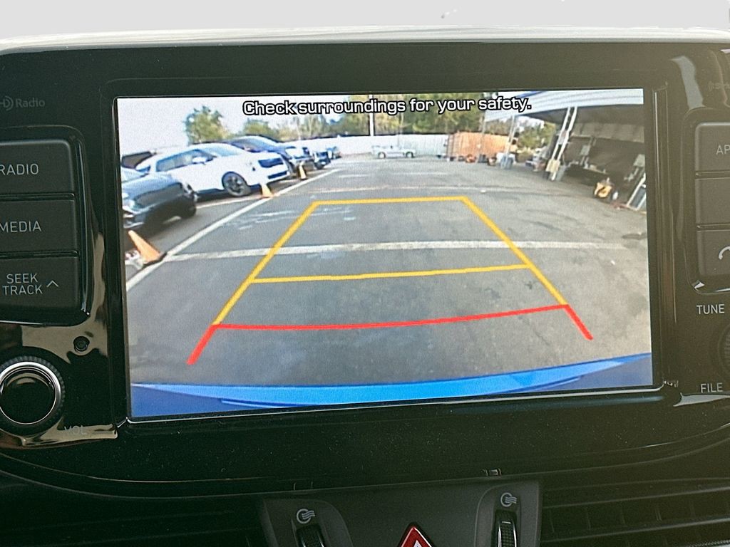 2018 Hyundai Elantra GT - Photo 13