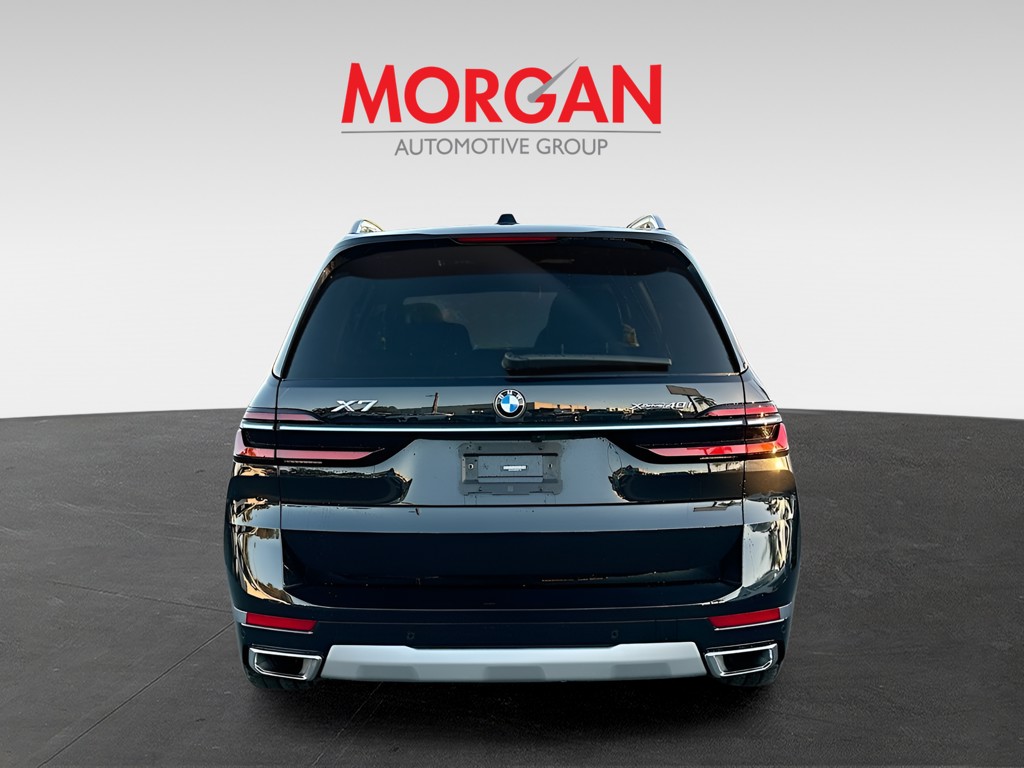 2024 BMW X7 - Photo 6
