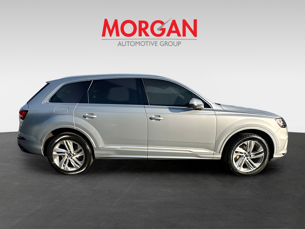 2022 Audi Q7 - Photo 8