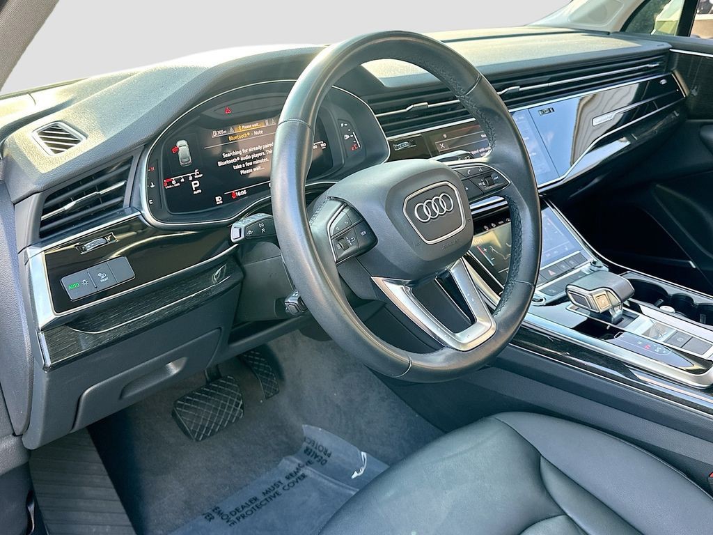 2022 Audi Q7 - Photo 9