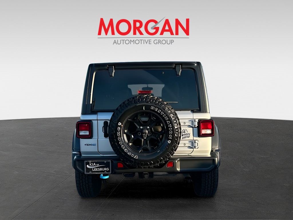 2023 Jeep Wrangler - Photo 6