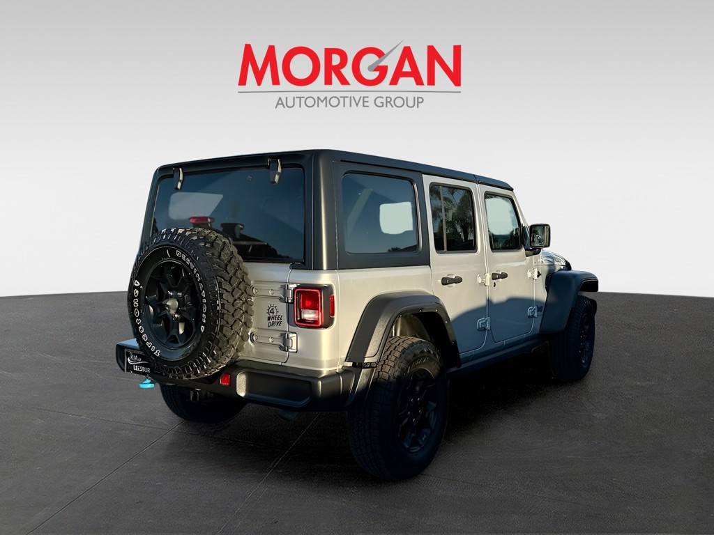 2023 Jeep Wrangler - Photo 5